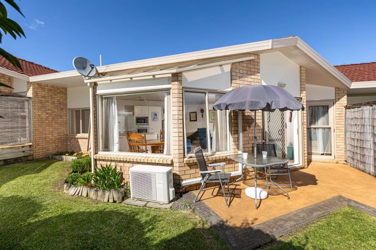 Photo of property in 18/169 Sturges Road, Henderson, Auckland, 0612