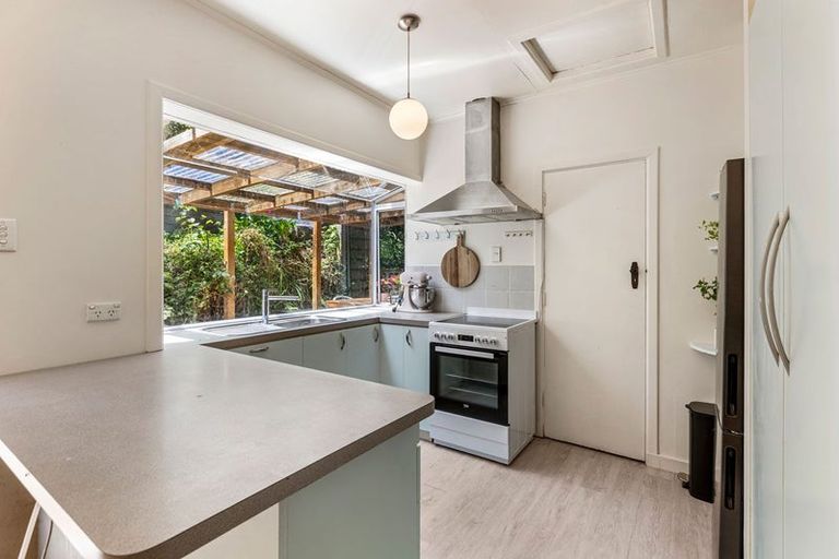 Photo of property in 79 Mill Road, Lower Vogeltown, New Plymouth, 4310