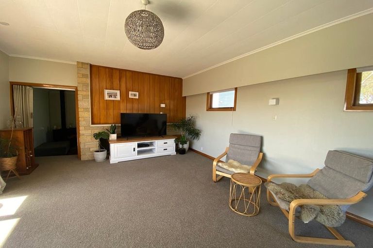 Photo of property in 49 Meeanee Road, Taradale, Napier, 4112