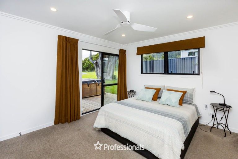 Photo of property in 15 Gilruth Road, Wallaceville, Upper Hutt, 5018