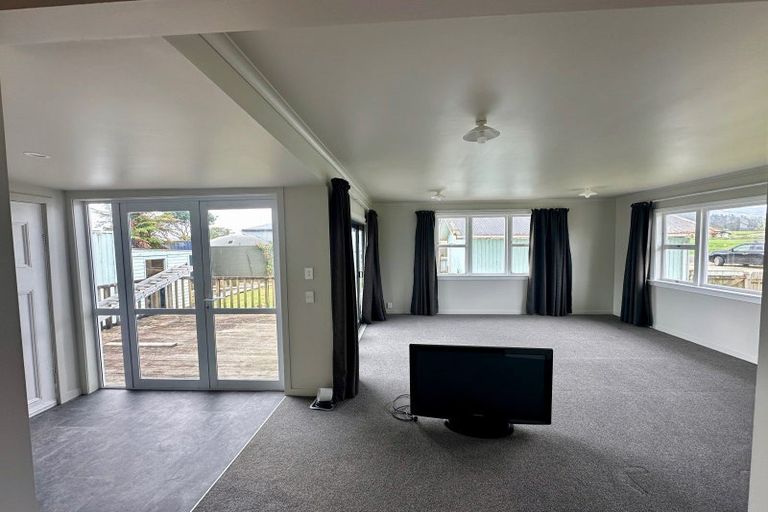Photo of property in 129 Waverley Street, Karamea, 7893
