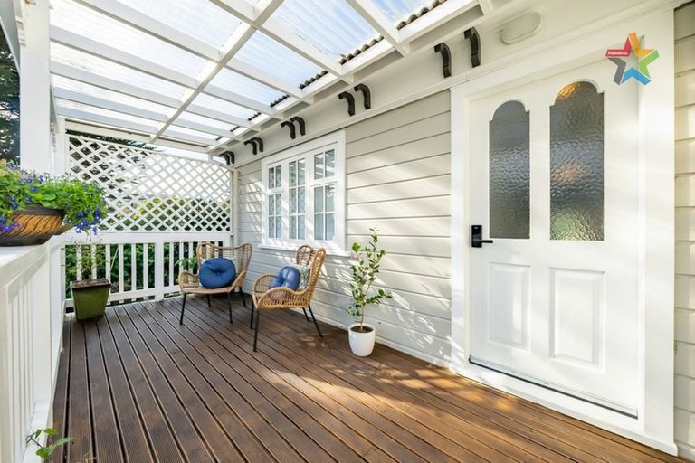 Photo of property in 48 Korokoro Road, Korokoro, Lower Hutt, 5012