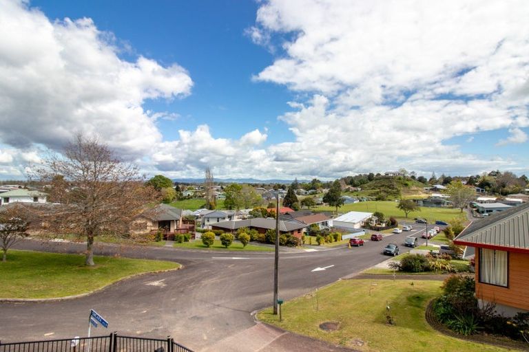 Photo of property in 16 Ohinemuri Place, Paeroa, 3600