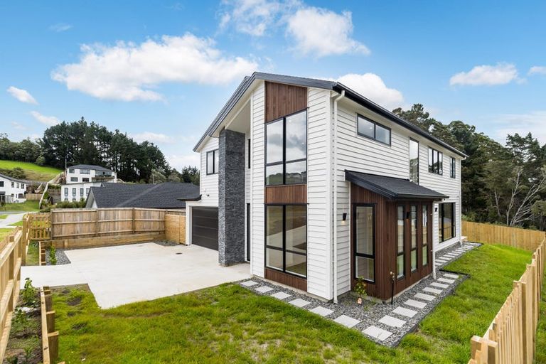 Photo of property in 5 Endurance Rise, Orewa, 0931