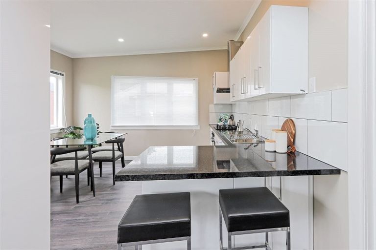 Photo of property in 202 Grays Road, Saint Leonards, Hastings, 4120