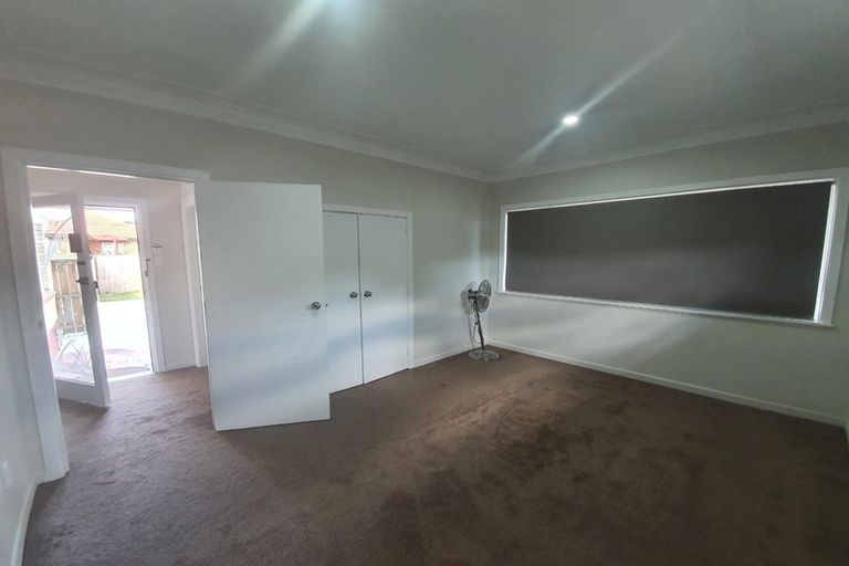 Photo of property in 6 Willis Road, Papakura, 2110