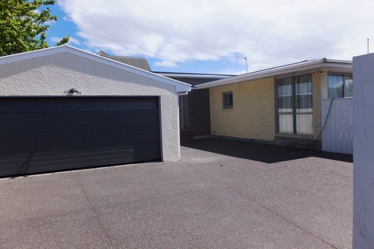 Photo of property in 49 Longmuir Street, Ilam, Christchurch, 8041