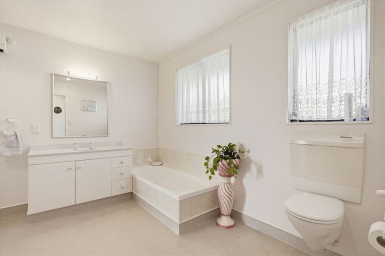 Photo of property in 5a Douslin Place, Witherlea, Blenheim, 7201