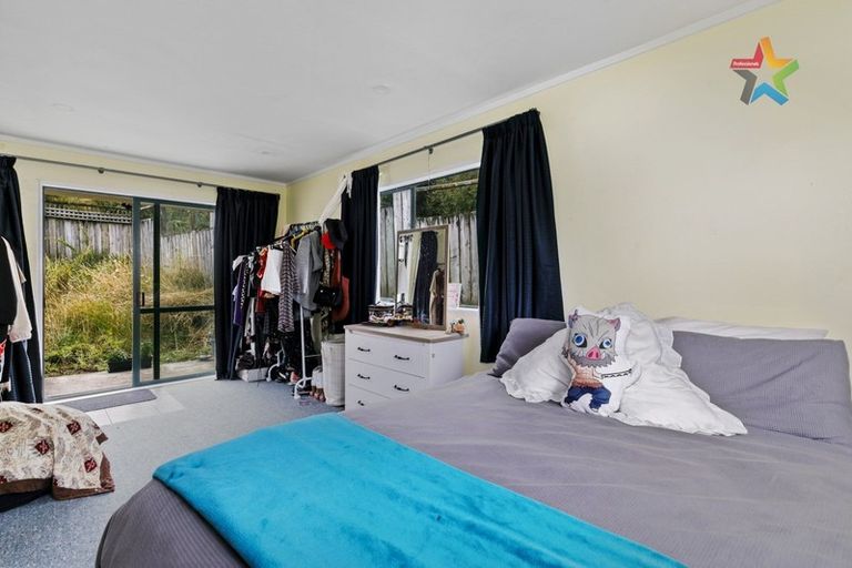 Photo of property in 1/9 Montgomery Street, Stokes Valley, Lower Hutt, 5019