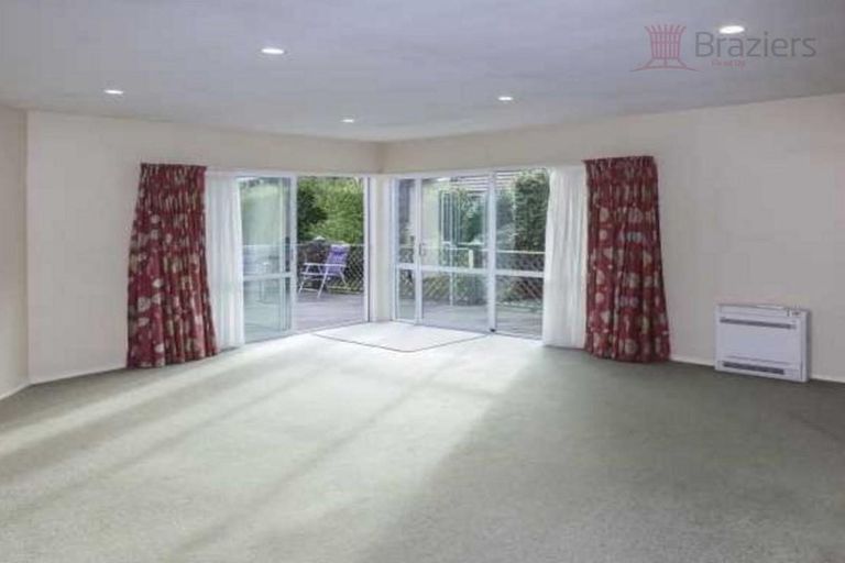 Photo of property in 147 Waimairi Road, Ilam, Christchurch, 8041