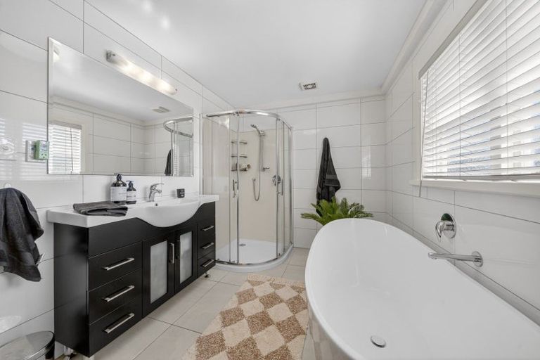 Photo of property in 80 South Belt, Solway, Masterton, 5810