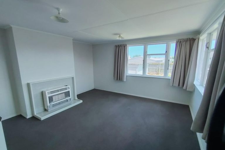 Photo of property in 14 Rogers Street, Castlecliff, Whanganui, 4501