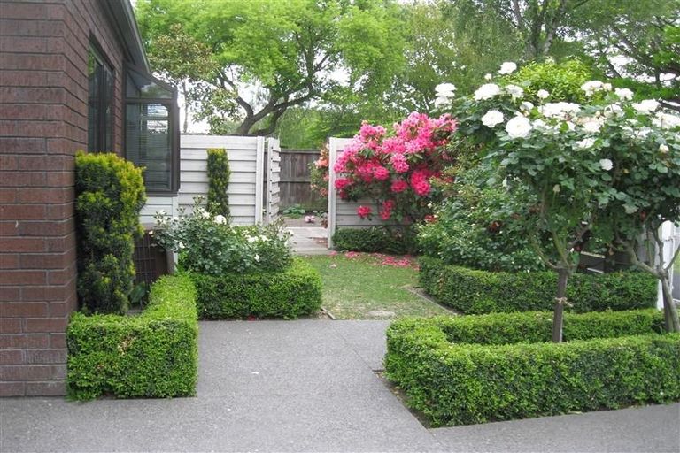 Photo of property in 1/251 Memorial Avenue, Burnside, Christchurch, 8053