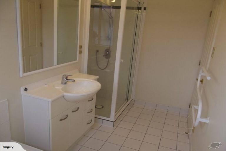 Photo of property in 65 Ti Rakau Drive, Pakuranga, Auckland, 2010