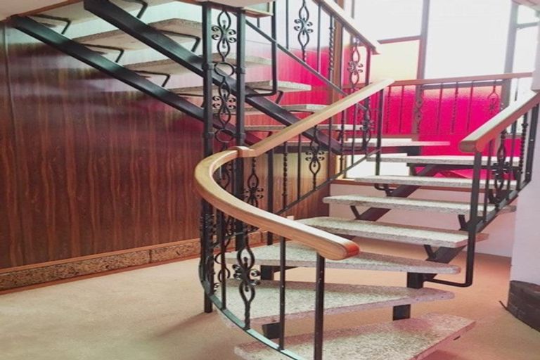 Photo of property in 287 Titirangi Road, Titirangi, Auckland, 0604