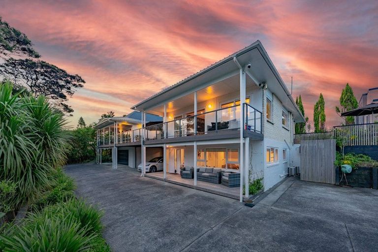 Photo of property in 132 Porritt Avenue, Chatswood, Auckland, 0626