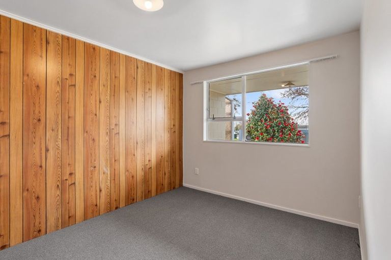 Photo of property in 2/80 Charles Street, Waltham, Christchurch, 8011
