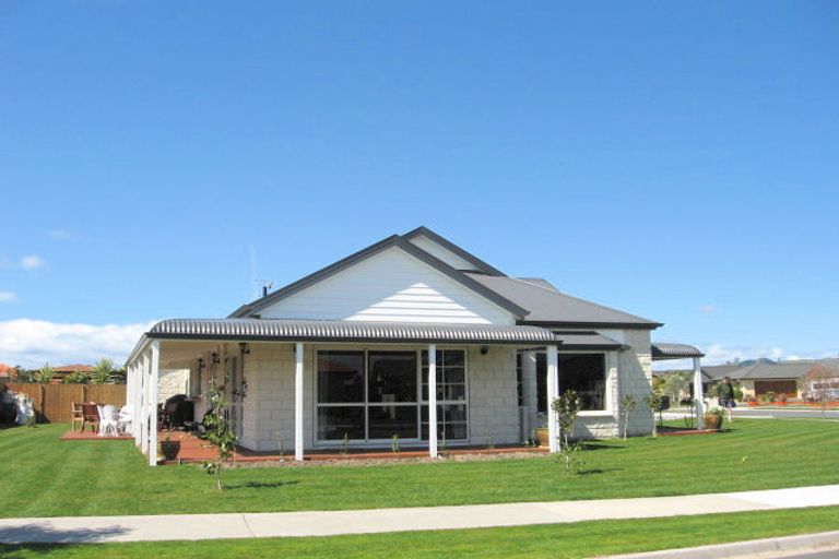 Photo of property in 35 Keepa Close, Papamoa Beach, Papamoa, 3118