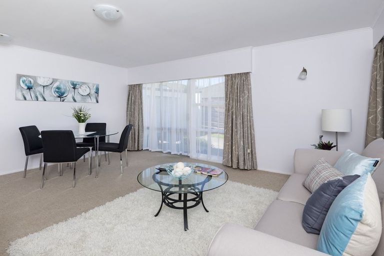 Photo of property in 4/15 Hillside Road, Papatoetoe, Auckland, 2025