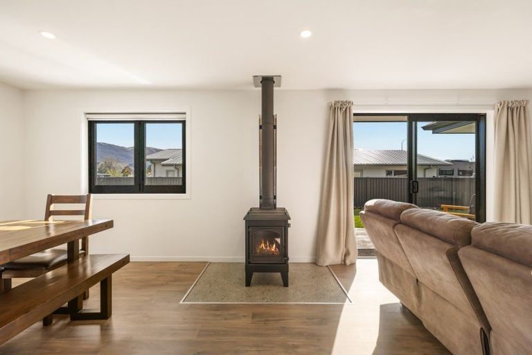 Photo of property in 69 Wallis Drive, Cromwell, 9310