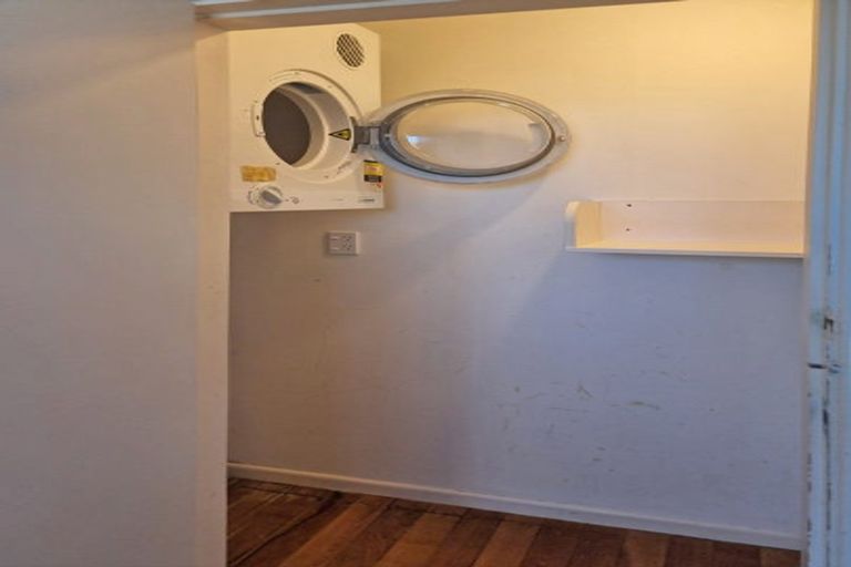 Photo of property in 46 Cologne Street, Martinborough, 5711