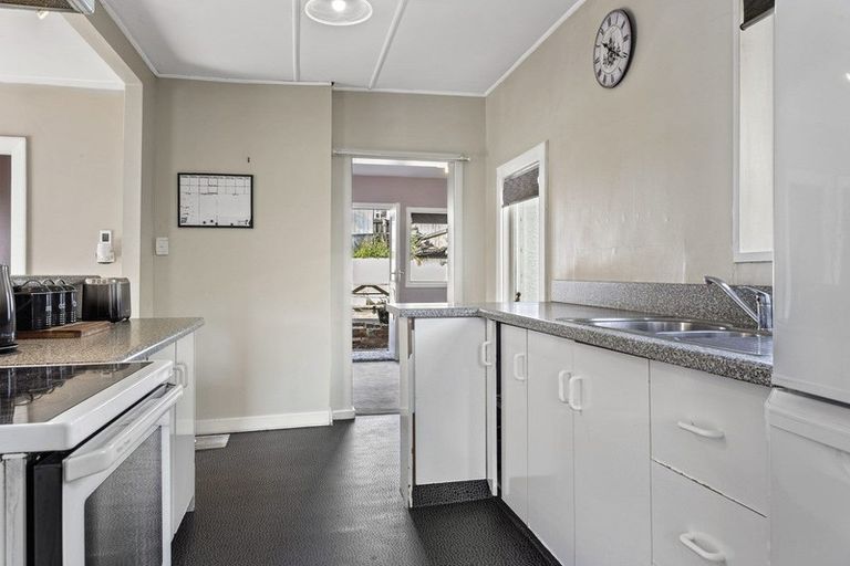 Photo of property in 45 Batten Grove, The Pines Beach, 7630