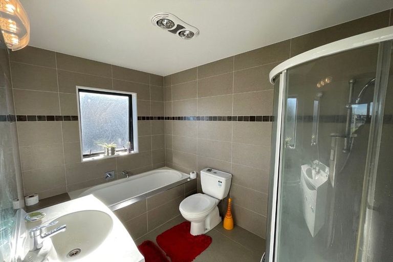 Photo of property in 4 Helianthus Avenue, Flat Bush, Auckland, 2019