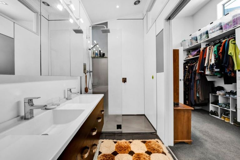 Photo of property in 412a Corbett Road, Lepperton, New Plymouth, 4373