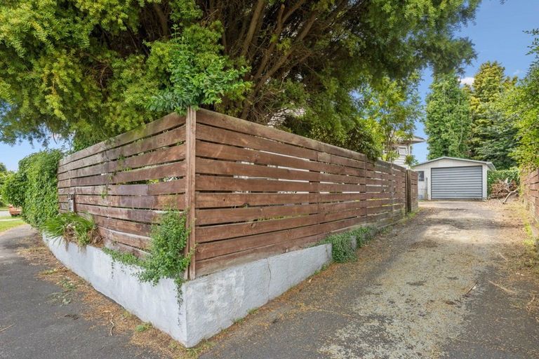 Photo of property in 38 Clinkard Avenue, Glenholme, Rotorua, 3010