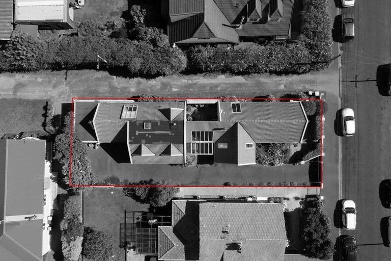 Photo of property in 28 Ings Avenue, Saint Clair, Dunedin, 9012