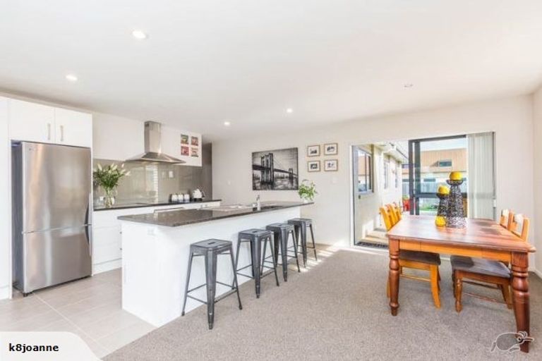 Photo of property in 24 Popokatea Drive, Takanini, 2112