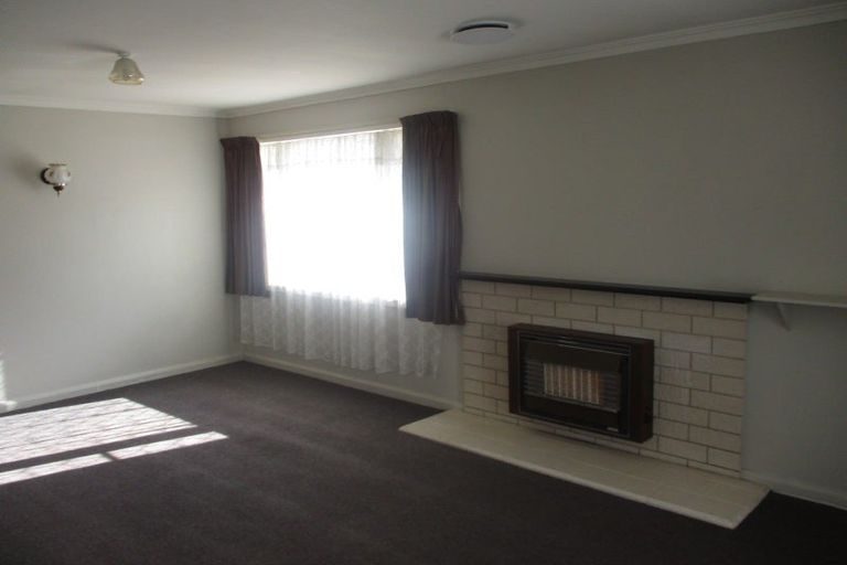 Photo of property in 6 Strathmore Place, Awapuni, Palmerston North, 4412