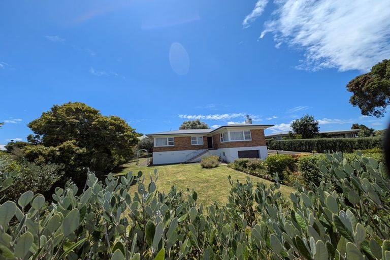Photo of property in 9 Kowhai Park Road, Maunu, Whangarei, 0110