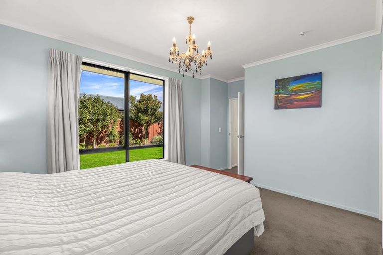 Photo of property in 18 Lansdowne Way, Rolleston, 7615