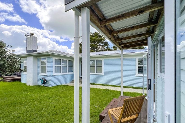 Photo of property in 15 Argyle Street, Waipu, 0510