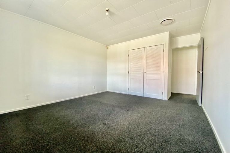 Photo of property in 219 Mahia Road, Wattle Downs, Auckland, 2103