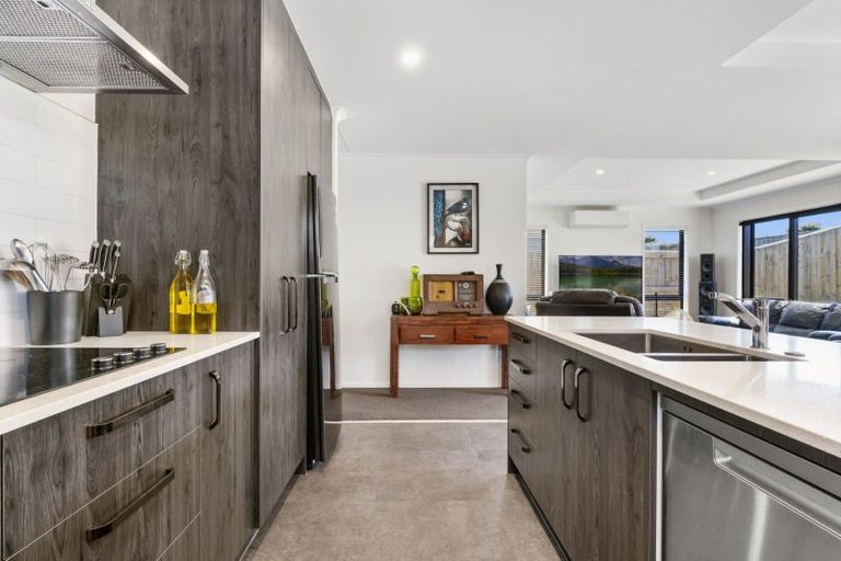 Photo of property in 73 Ridge Drive, Omokoroa, 3114