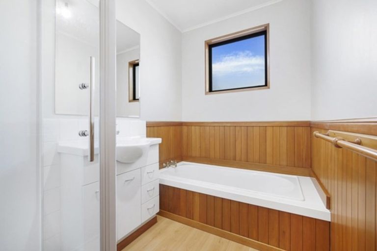 Photo of property in 6 School Lane, Kirwee, Darfield, 7571