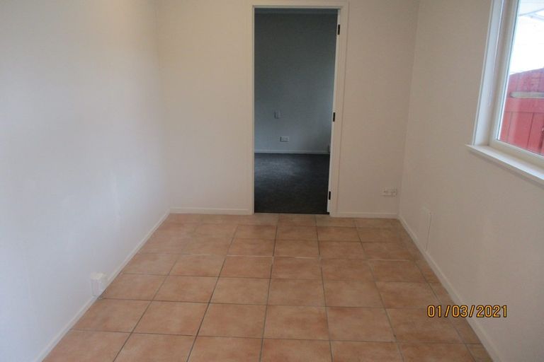 Photo of property in 23 Glenmore Road, Sunnyhills, Auckland, 2010