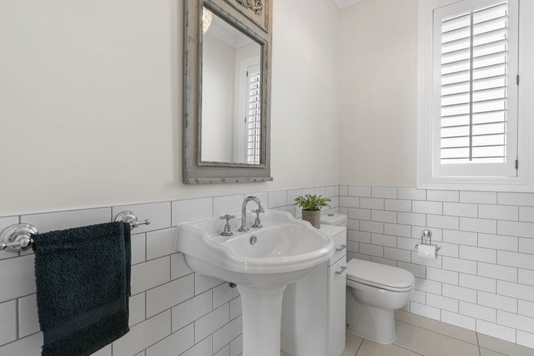Photo of property in 14 Tall Oaks Way, Bethlehem, Tauranga, 3110