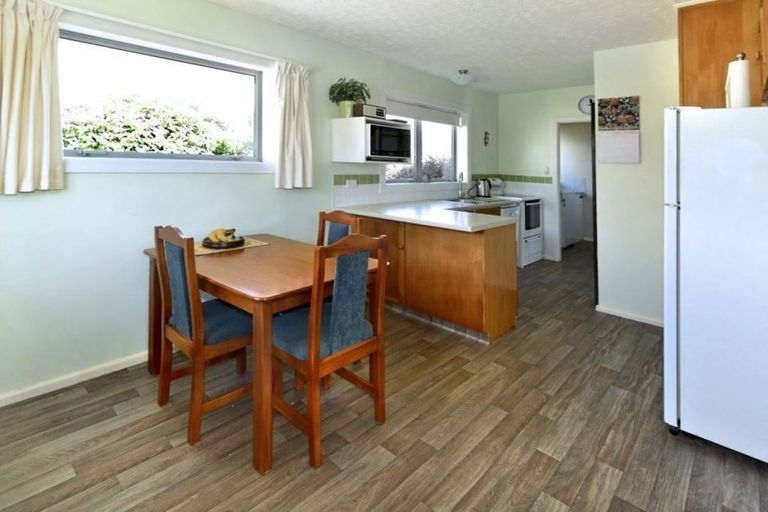 Photo of property in 1/84 Cutts Road, Russley, Christchurch, 8042