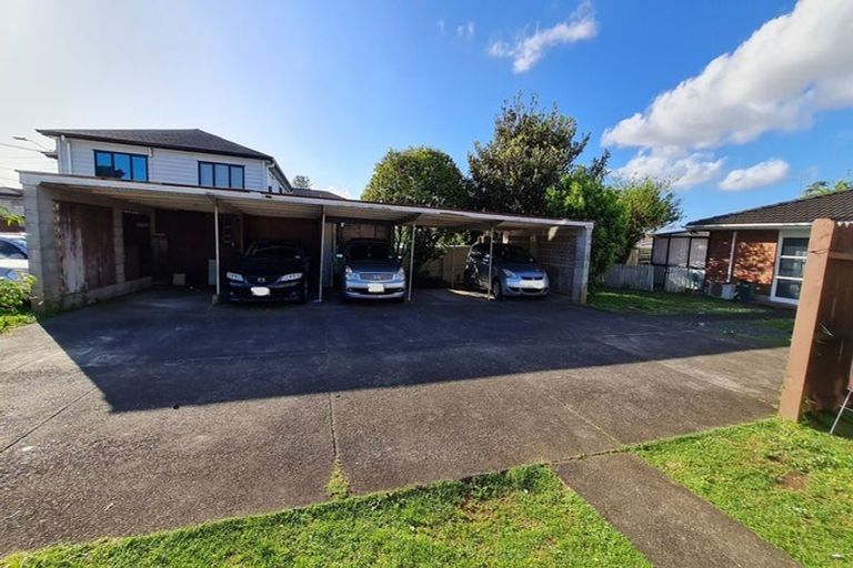 Photo of property in 2/86 Carruth Road, Papatoetoe, Auckland, 2025