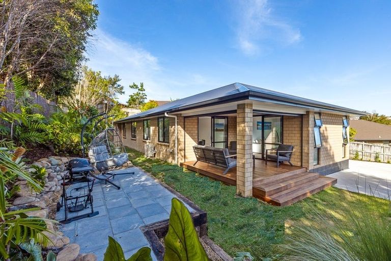 Photo of property in 6 Parkdale Close, Snells Beach, 0920