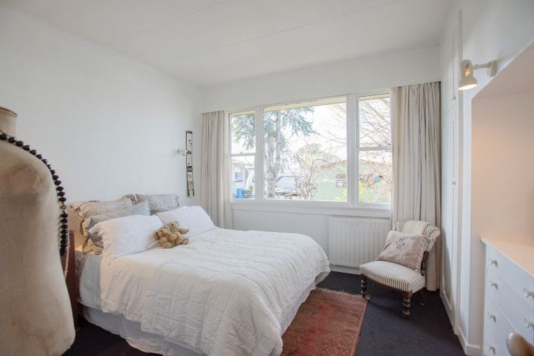 Photo of property in 135 Park Street, Winton, 9720