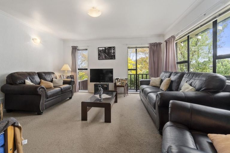 Property details for 1 Peart View, Saint Johns, Auckland, 1072