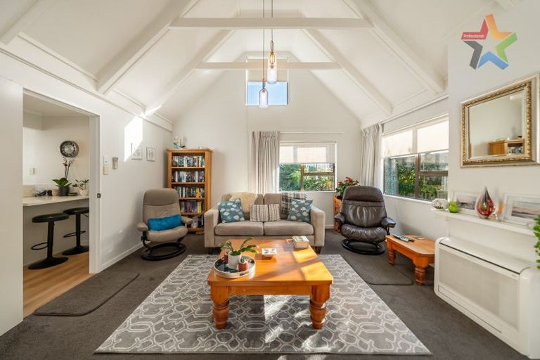 Photo of property in 4/5a Bloomfield Terrace, Hutt Central, Lower Hutt, 5010