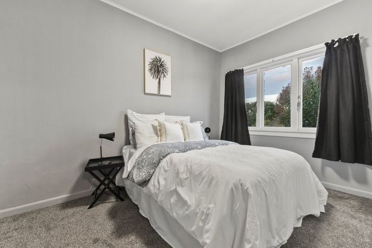 Photo of property in 42a Evans Road, Weymouth, Auckland, 2103