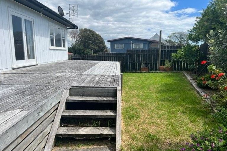 Photo of property in 126 Pukehina Parade, Pukehina, Te Puke, 3189