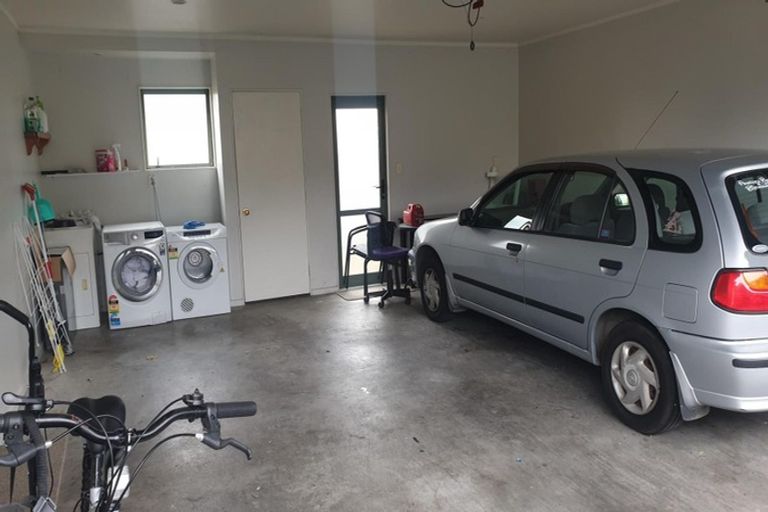 Photo of property in 1/112 Parkhurst Road, Parakai, 0830