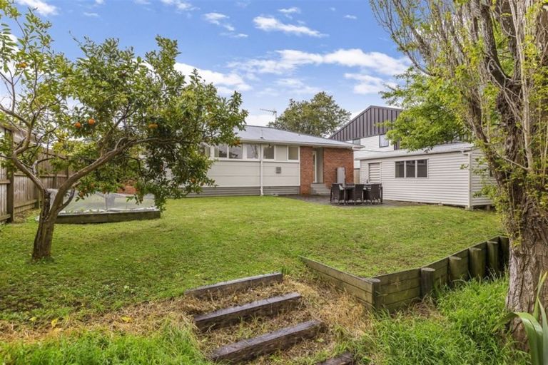 Photo of property in 23 Walters Road, Mount Wellington, Auckland, 1062